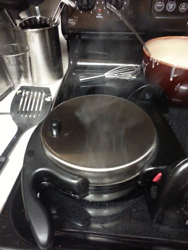 chicken-waffle-steam-iron